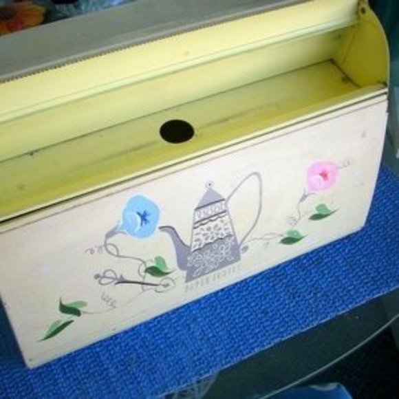 ❤️1940 METAL PAINTED WITH FLOWERS KITCHEN WAX PAPER & PAPER TOWEL HOLDER Saran - Picture 3 of 8